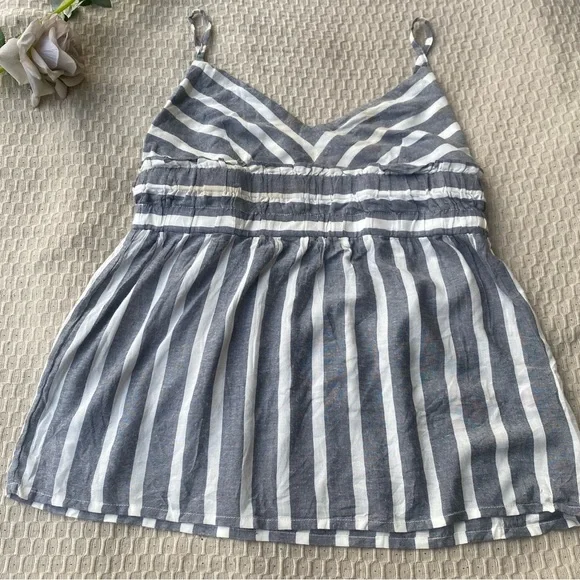 Primark Gray and white Striped top - Picture 4 of 11